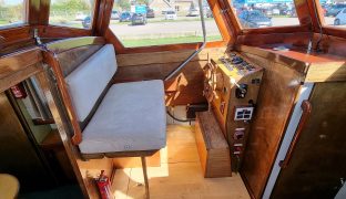 Sanderson 30 - Swift - 4 Berth Wooden Cruiser