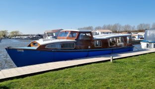 Sanderson 30 - Swift - 4 Berth Wooden Cruiser