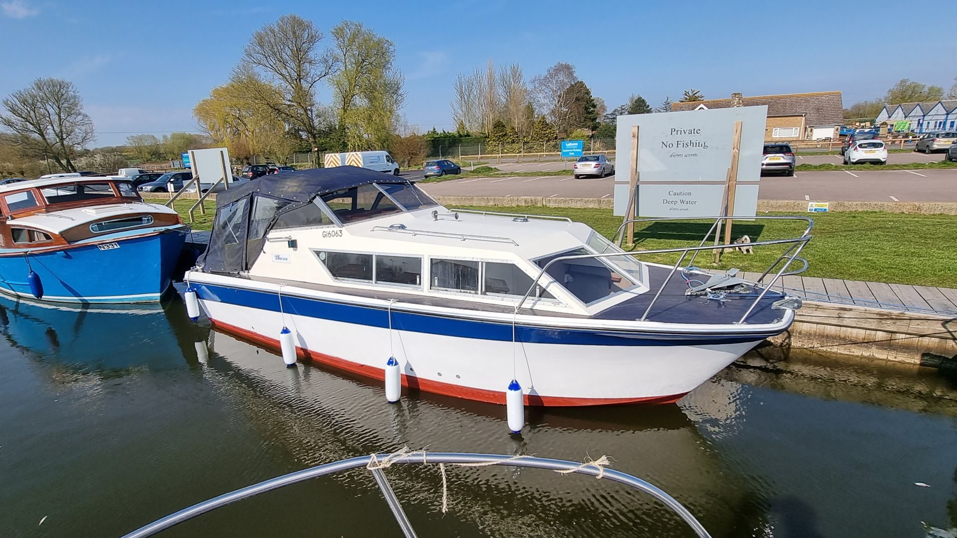 Seamaster 813 Seaway Waterside Marine Sales