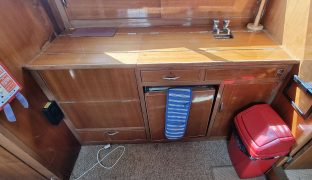 Freeman 33 Sedan - Free Spirit - 6 Berth Motorcruiser