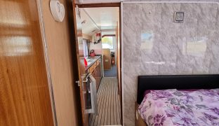 Alpha 32 - Ruby - 5 Berth Inland Cruiser