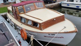 Summercraft 30 - Mistle Thrush - 4 Berth Wooden Cruiser