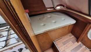 Summercraft 30 - Mistle Thrush - 4 Berth Wooden Cruiser