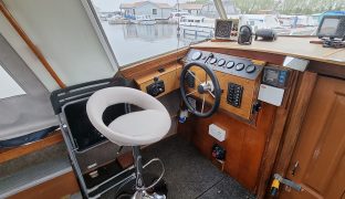 Seamaster 25 - Compass Rose - 4 Berth Inland Cruiser