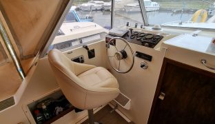 Fairline 29 Aft Cabin - The Answer - 6 Berth Inland Cruiser