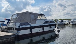 Fairline 29 Aft Cabin - The Answer - 6 Berth Inland Cruiser