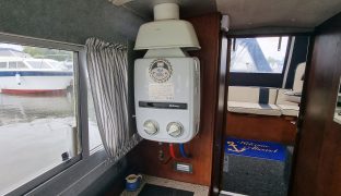 Viking 23 - Lilliput - 4 Berth Inland Cruiser