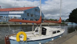 Hunter Liberty 23 - Laissez Faire - 3 Berth Sailing Yacht