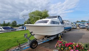 Shetland 4+2 (2004) - 4 Berth Inland Cruiser