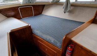 Bounty 27 - Grey Goose III - 2 Berth Inland Cruiser