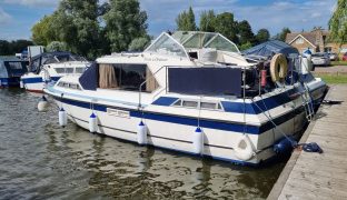 Aquafibre 32 - From a distance  - 6 Berth Inland Cruiser