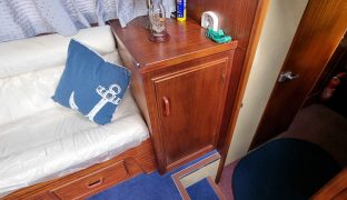 Aquafibre 32 - From a distance  - 6 Berth Inland Cruiser