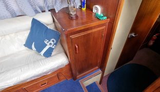 Aquafibre 32 - From a distance  - 6 Berth Inland Cruiser