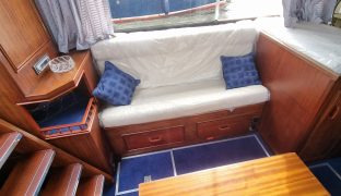 Aquafibre 32 - From a distance  - 6 Berth Inland Cruiser