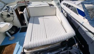 Aquafibre 32 - From a distance  - 6 Berth Inland Cruiser