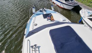 Aquafibre 32 - From a distance  - 6 Berth Inland Cruiser