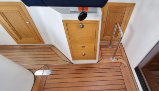 Duchy 27 - Salix - 2 Berth Motor Yacht