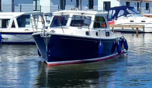 Duchy 27 - Salix - 2 Berth Motor Yacht