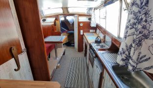 Susie May - 5 Berth Inland Cruiser