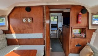 Fairline Phantom 32 - Aramanda  - 7 Berth Seagoing Cruiser