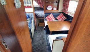 Elysian 27 - Genevieve - 4 Berth Inland Cruiser