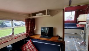 Elysian 27 - Genevieve - 4 Berth Inland Cruiser