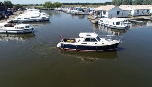 Duchy 27 - Salix - 2 Berth Motor Yacht