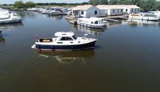 Duchy 27 - Salix - 2 Berth Motor Yacht