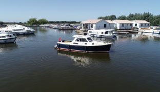 Duchy 27 - Salix - 2 Berth Motor Yacht