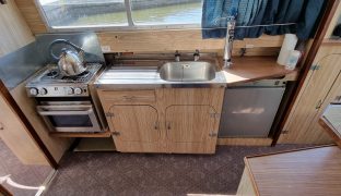 Hampton Safari - Elsa II  - 4 Berth Inland Cruiser