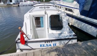 Hampton Safari - Elsa II  - 4 Berth Inland Cruiser