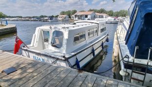 Hampton Safari - Elsa II  - 4 Berth Inland Cruiser