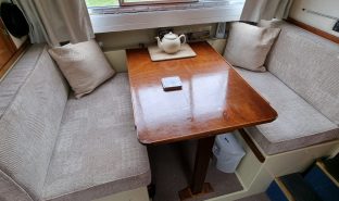 Bounty 27 - Spirit - 4 Berth Inland Cruiser