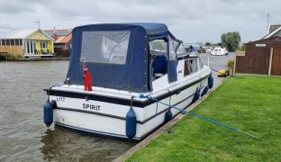 Bounty 27 - Spirit - 4 Berth Inland Cruiser