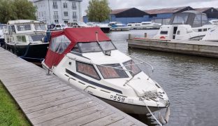 Fletcher Vigo - Makasi - 2 Berth Motor Boat