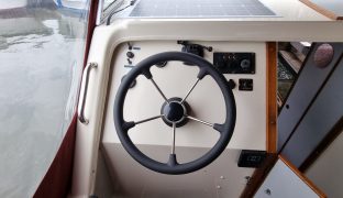 Shetland 4+2 - Skipper - 4 Berth Motor Boat