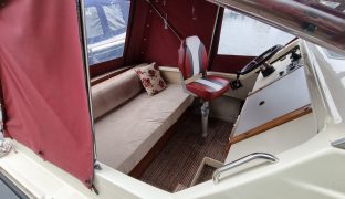 Shetland 4+2 - Skipper - 4 Berth Motor Boat