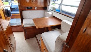 Freeman 22 - New Dawn - 4 Berth Inland Cruiser