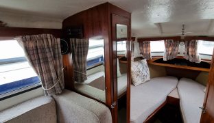 Freeman 22 - New Dawn - 4 Berth Inland Cruiser