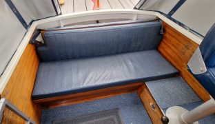 Freeman 22 - New Dawn - 4 Berth Inland Cruiser