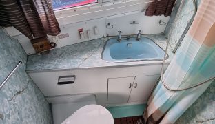 Broom Skipper - Genesis - 4 Berth Inland river cruiser 