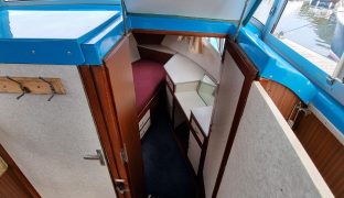 Broom Skipper - Genesis - 4 Berth Inland Cruiser