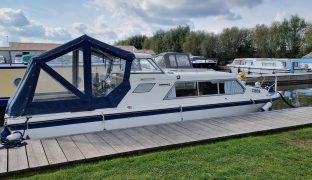 Norman 24 - Boudica - 4 Berth Inland Cruiser