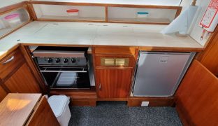 Seamaster 8m - Ocean Blue  - 4 Berth Inland Cruiser