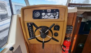 Birchwood 22 - Summer Daze - 4 Berth Motor Boat