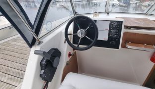 Viking 22 Broad Beam - South Easter - 4 Berth Inland Cruiser