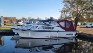 Seamaster 27 - Freddie 2  - 4 Berth Inland Cruiser