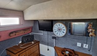 Aquafibre Lowliner 38 - Hiltons Pride - 7 Berth Inland Cruiser