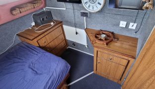 Aquafibre Lowliner 38 - Hiltons Pride - 7 Berth Inland Cruiser