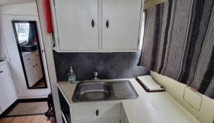 Sheerline 950 - Knot 2 Knight - 6 Berth Inland Cruiser